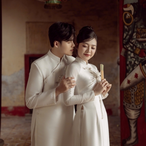 MINH NGỌC - TÚ VÂN