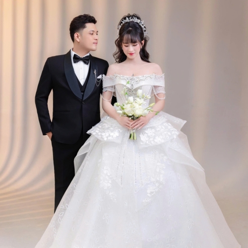 TRƯỜNG LINH - MỸ KIỀU