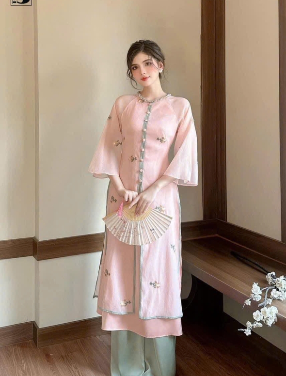 ÁO DÀI BÊ LỄ 12