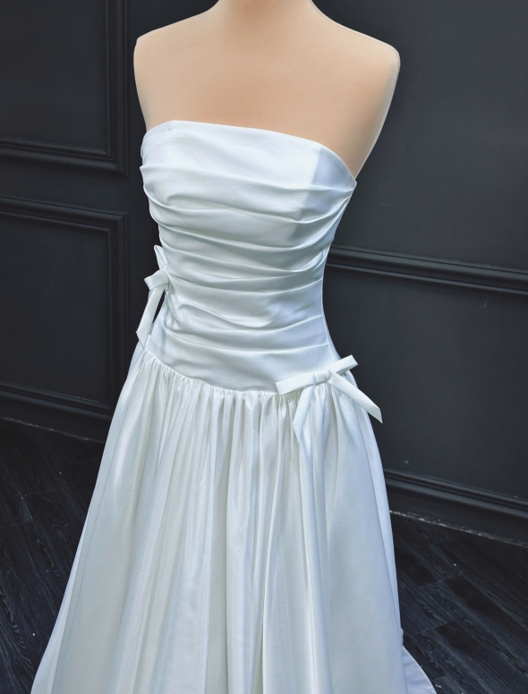 ​​​​VÁY LUXURY L22