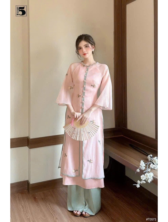 ÁO DÀI BÊ LỄ 12